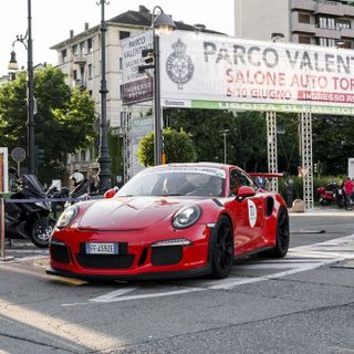 &quot;Via il Salone dell'Auto dal Valentino&quot;, ma il Comune replica: &quot;Porta denaro alla città&quot;