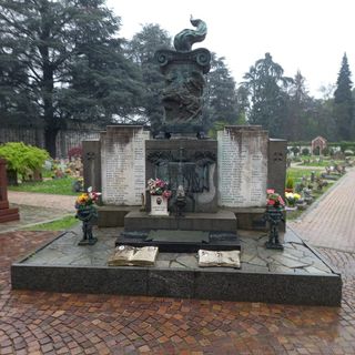 Due accordi tra città di Torino e le associazioni di Alpini e Partigiani per la manutenzione dei monumenti nei cimiteri