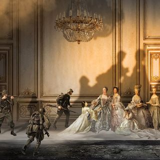 Al Regio l'ultima &quot;anteprima giovani&quot; della stagione: Andrea Chénier