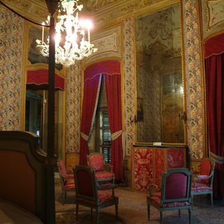 appartamento carlo felice