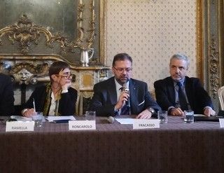 La gente &quot;vota la fiducia&quot; alle PMI, più che a partiti, sindacati e Chiesa: &quot;Nessuno vuole una decrescita felice&quot;