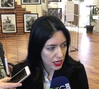 Scuola, il ministro Azzolina: &quot;Si tornerà a scuola se le condizioni sanitarie lo consentiranno&quot;