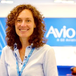 Donne alla riscossa: si chiama STEM la password per aprire alle ragazze il mondo delle scienze