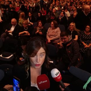 Maria Elena Boschi a Torino: &quot;Una serata per dire a Matteo Renzi che siamo con lui&quot; (VIDEO)
