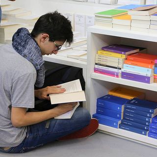 “Buono da leggere”, a Torino già distribuiti a giovani e studenti oltre 7500 buoni