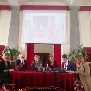 Maggioranza promuove il bilancio Lo Russo, ma è allarme su sociale e ambiente: "200mila euro in più alle Circoscrizioni"