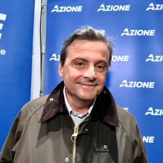Calenda a Torino, stoccata al Pd di Schlein: “Il partito  non c’è più, accogliamo i suoi elettori” [VIDEO]