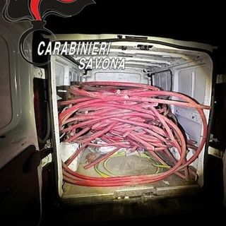 Carabinieri con auto
