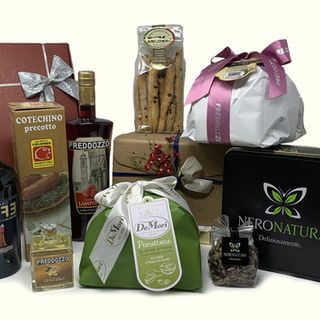 A Casa Freddozzo il made in Italy dei prodotti AlpiFOOD per regali di Natale dal gusto inconfondibile. VIDEO