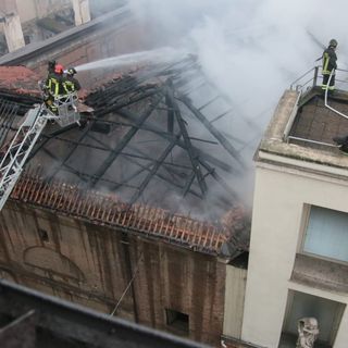 Cavallerizza, il piromane resta in carcere: convalidato il fermo