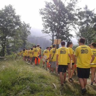 “Eurolys 2018”: i giovani europei si incontrano al Colle del Lys coltivando la memoria dei caduti della Resistenza “Eurolys 2018”: i giovani europei si incontrano al Colle del Lys coltivando la memoria dei caduti della Resistenza