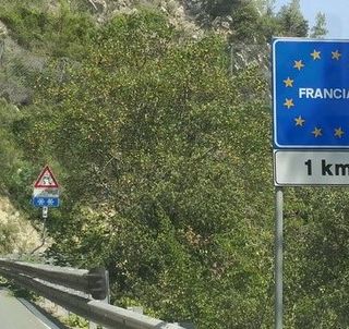 La Francia riapre le frontiere dal 15 giugno