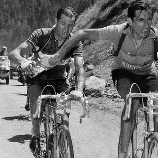 Giornata della Memoria: a Settimo biciclettata e teatro in memoria di Gino Bartali