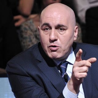 Malore per il ministro Guido Crosetto: trasportato in ospedale