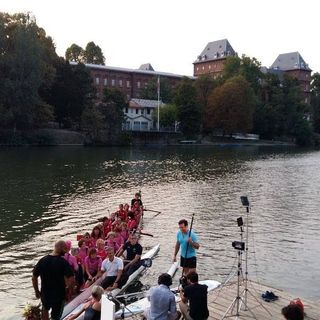 Domenica 14 ottobre al Valentino &quot;Camminiamo in Rosa&quot; per sconfiggere il tumore al seno