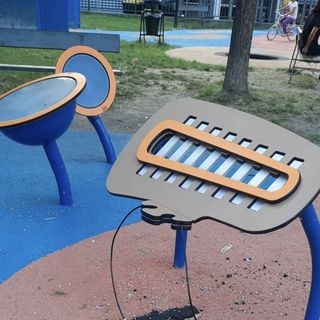 Vandali ai Giardini Madre Teresa: riparata la fontanella, tutti i giochi aperti per i bimbi