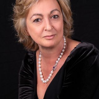Elena Loewenthal è il nuovo direttore della Fondazione Circolo dei Lettori