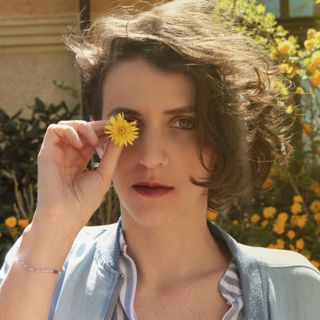 Ella Nadì