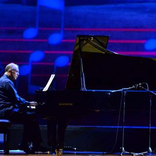 Il pianoforte di Emanuele Arciuli per il cartellone musicale di Pinerolo