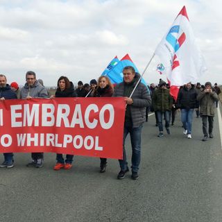 Embraco, domattina i sindacati convocati dal ministro Calenda al Mise