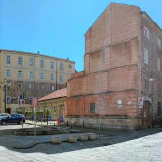 Ascensore per disabili all'ex Accademia di Artigliera, nuova sede di Paratissima