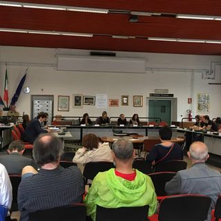 Falchera, la scuola Neruda rischia di chiudere: trasferimento di due classi all’Ambrosini