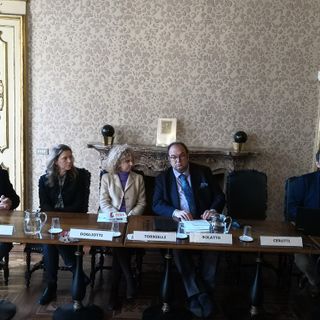 Fake news, microplastiche e cibo come fattore di integrazione: torna a Torino il Festival del Giornalismo Alimentare (VIDEO)