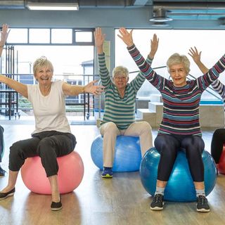 persone anziane allegre persone anziane allegre