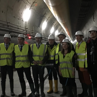 Confindustria Piemonte in visita al cantiere della Tav: &quot;E' un'opera fondamentale&quot;. Il ministro Toninelli replica: &quot;I soldi pubblici vanno usati con cura&quot;
