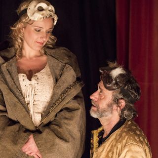 Frattaglie di Commedia dell’Arte stasera al Parco delle Vallere