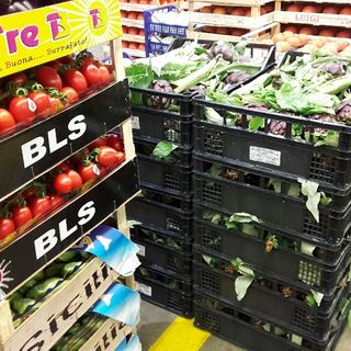 Coronavirus, Torino stanzia 800 mila euro per il cibo dei panieri solidali