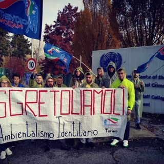 Clima, blitz di Gioventù nazionale al Campus dell'Onu di Torino: &quot;Vogliamo essere ascoltati come Greta&quot;