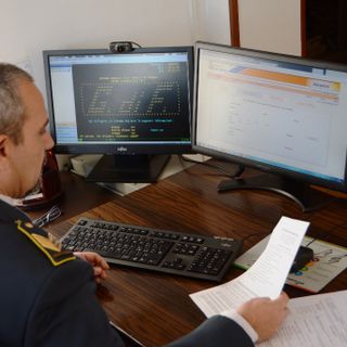 Fingono una separazione per ottenere l’assegno sociale, denunciati due coniugi