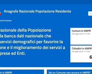 Basta lunghe code all’Ufficio Anagrafe: da domani 14 certificati saranno disponibili (gratuitamente) online