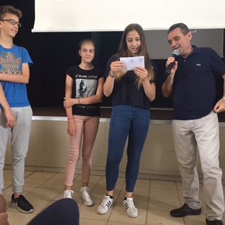 La scuola di Candiolo ricicla 35 chili di alluminio