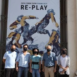 Fertili Terreni Teatro sposa la solidarietà: 500 euro alle compagnie che non hanno debuttato