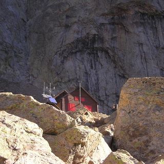 Il Rifugio Lorenzo Bozano, foto Targatocn