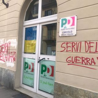 sede pd vandalizzata