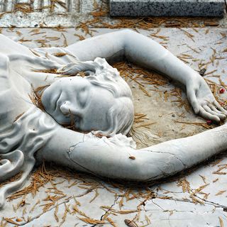 tomba del cimitero monumentale