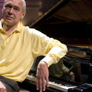 Torna all’Unione Musicale il leggendario pianista croato Ivo Pogorelich