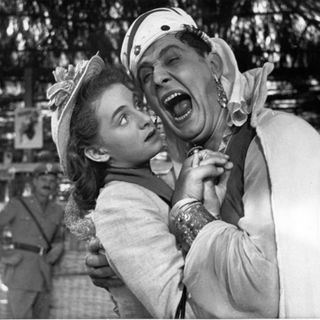 Il cinema all'aperto di Mirafiori festeggia il doppio centenario di Fellini e Sordi