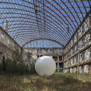 Le complessità del mondo nelle foto di Lorenzo Pingitore: la mostra &quot;Parmenide&quot; a Camera