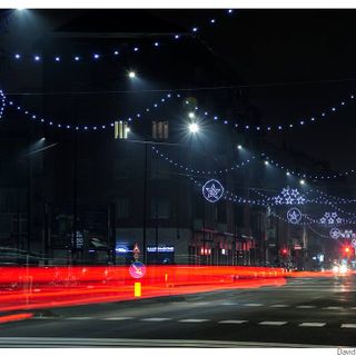 Corso Vercelli non rimarrà al buio: a sorpresa, e a grande richiesta, torneranno le luminarie natalizie
