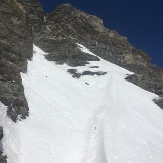 Il corpo di un alpinista recuperato sotto la punta del Monte Muret, nei pressi del Rocciamelone
