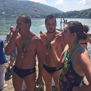 Ad Avigliana il meeting open Uisp di pallanuoto, nuoto sincro e fondo