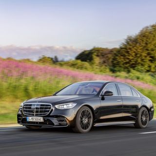 Nuova Mercedes-Benz Classe S: tre versioni italiane e prezzi a partire da 107.644 euro