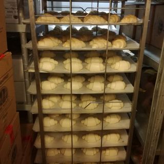 Alimenti surgelati senza indicazioni nel menù: una denuncia alle Molinette