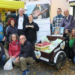 Moncalieri, al mercato di Campagna Amica l'iniziativa Merenda sospesa