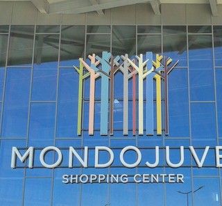 Nichelino, Bennet cerca ancora lavoratori per l'ipermercato Mondo Juve