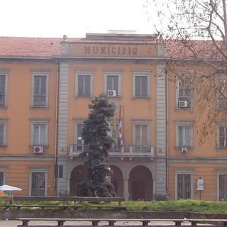Nichelino, il funzionario del Comune finito in manette per corruzione si dimette e va in pensione
